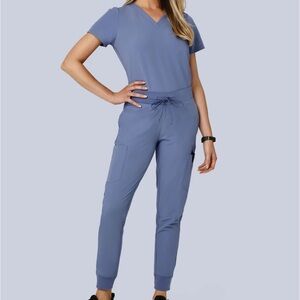 Mandala Jogger Scrub Set